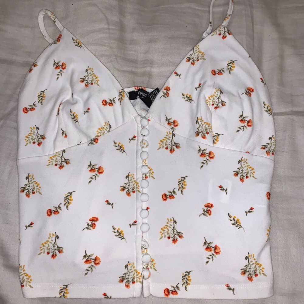 white flower tank